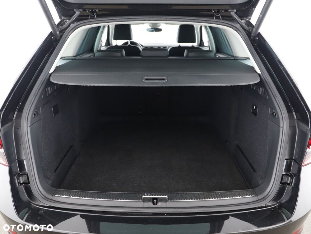 Skoda Superb 2.0 TSI 4x4 L&K DSG - 26
