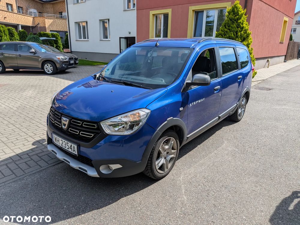 Dacia Lodgy 1.5 Blue dCi Stepway S&S - 14