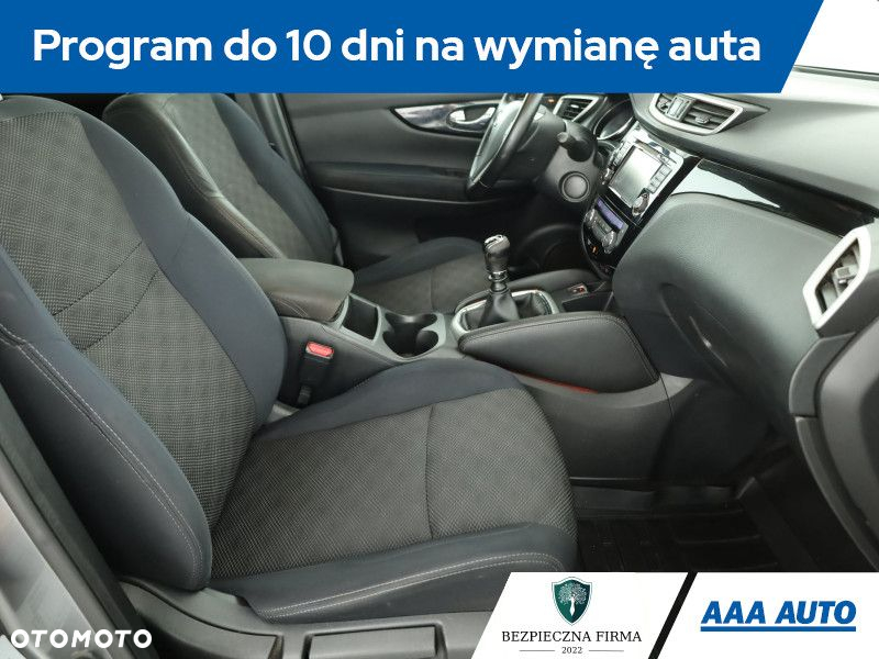 Nissan Qashqai - 8