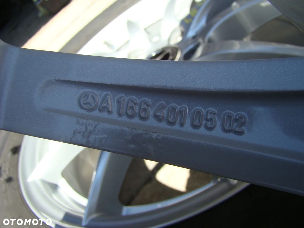 a84 5x112 Mercedes ML W166 W164 GLE W166 V167 R W251 7,5jx17 opony zima 235/65 R17 - 7