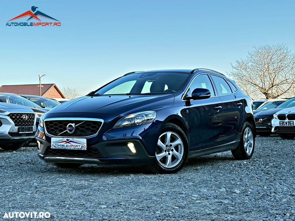 Volvo V40 Cross Country D3 Geartronic Ocean Race - 1