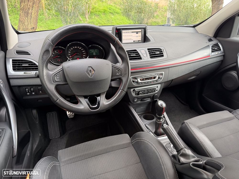 Renault Mégane Sport Tourer 1.5 dCi GT Line - 15