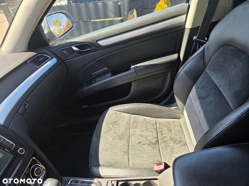 Skoda Superb 3.6 FSI 4x4 Platinum DSG - 11