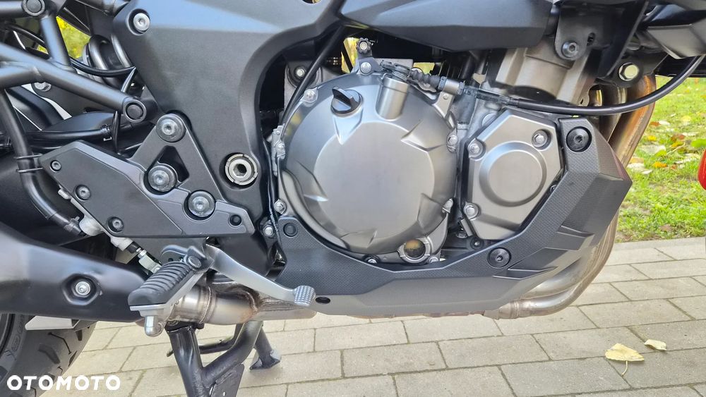 Kawasaki Versys 1000 - 19
