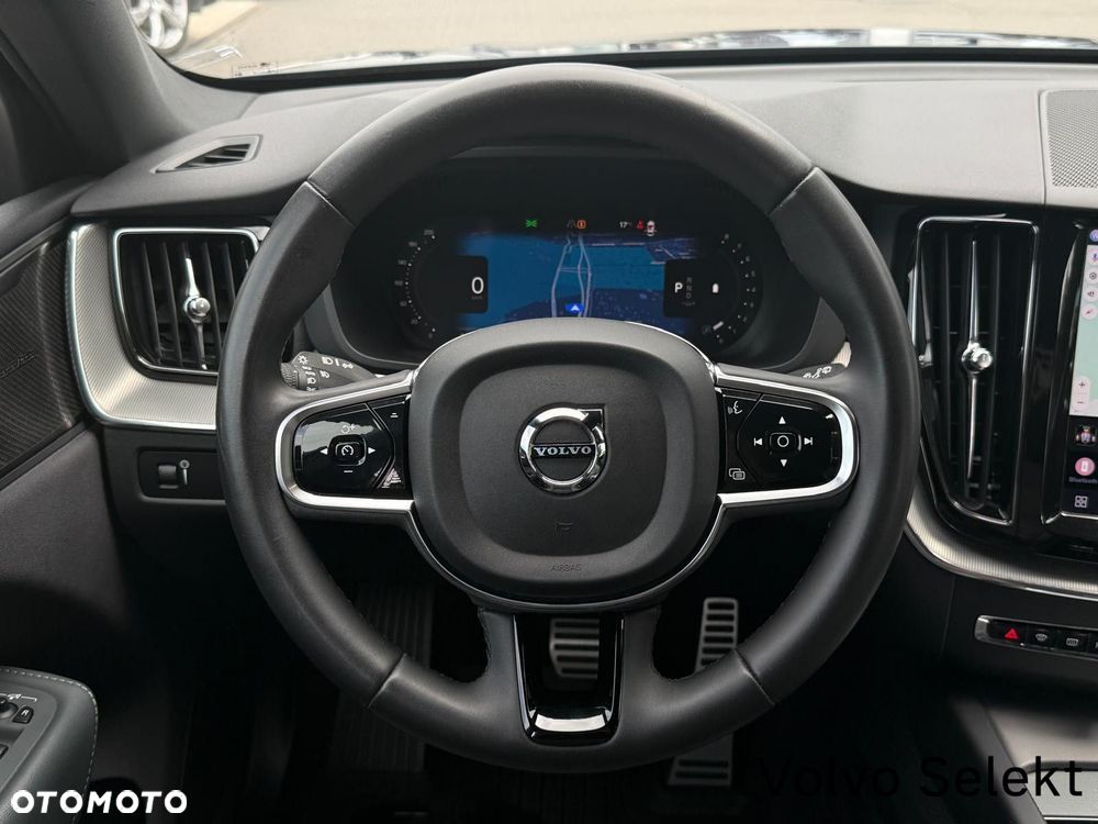 Volvo XC 60 B4 B R-Design - 14
