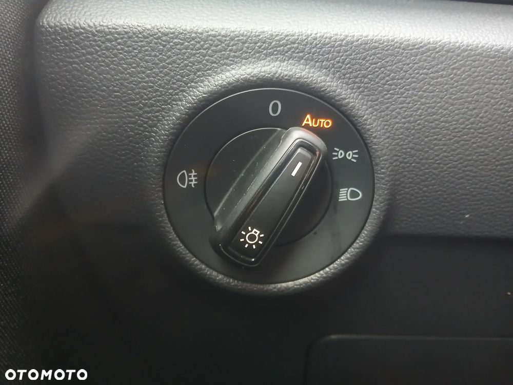 Volkswagen T-Roc 1.5 TSI Life Plus DSG - 21