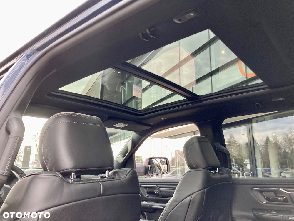 RAM 1500 5.7 Crew Cab Limited - 37