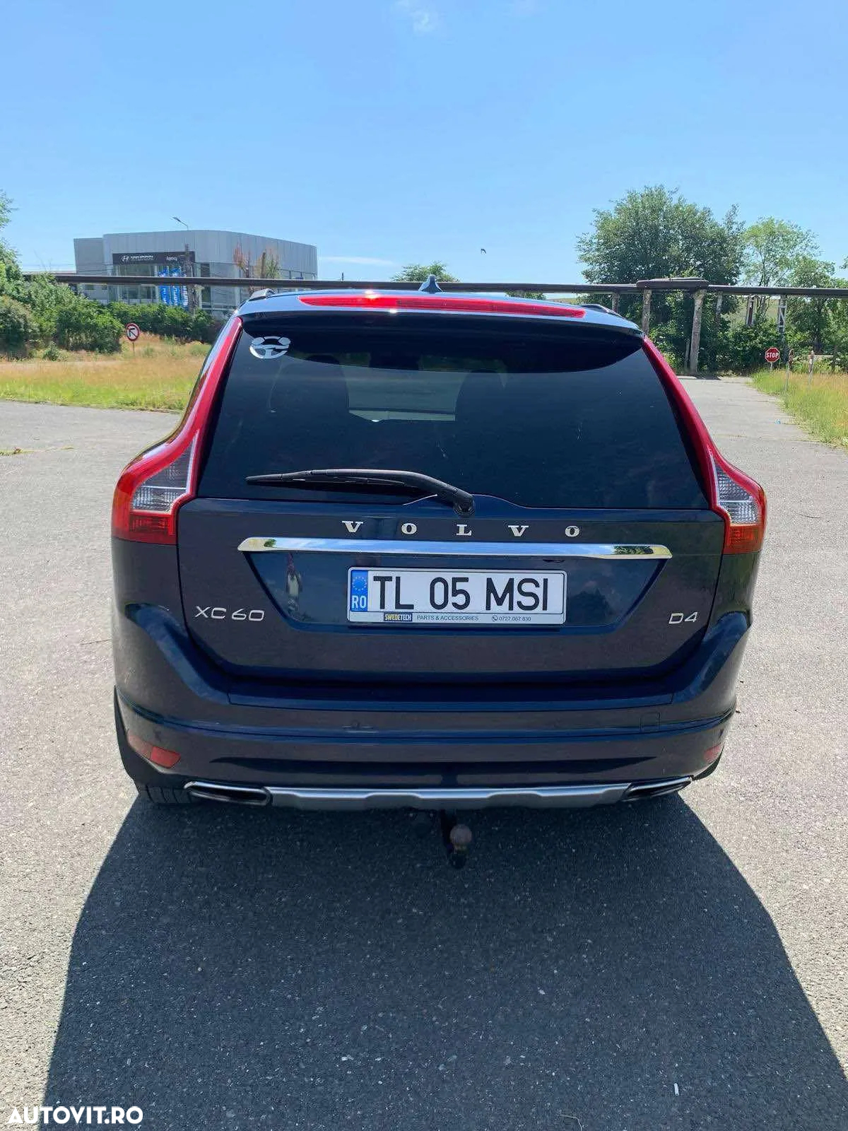 Volvo XC 60 - 4