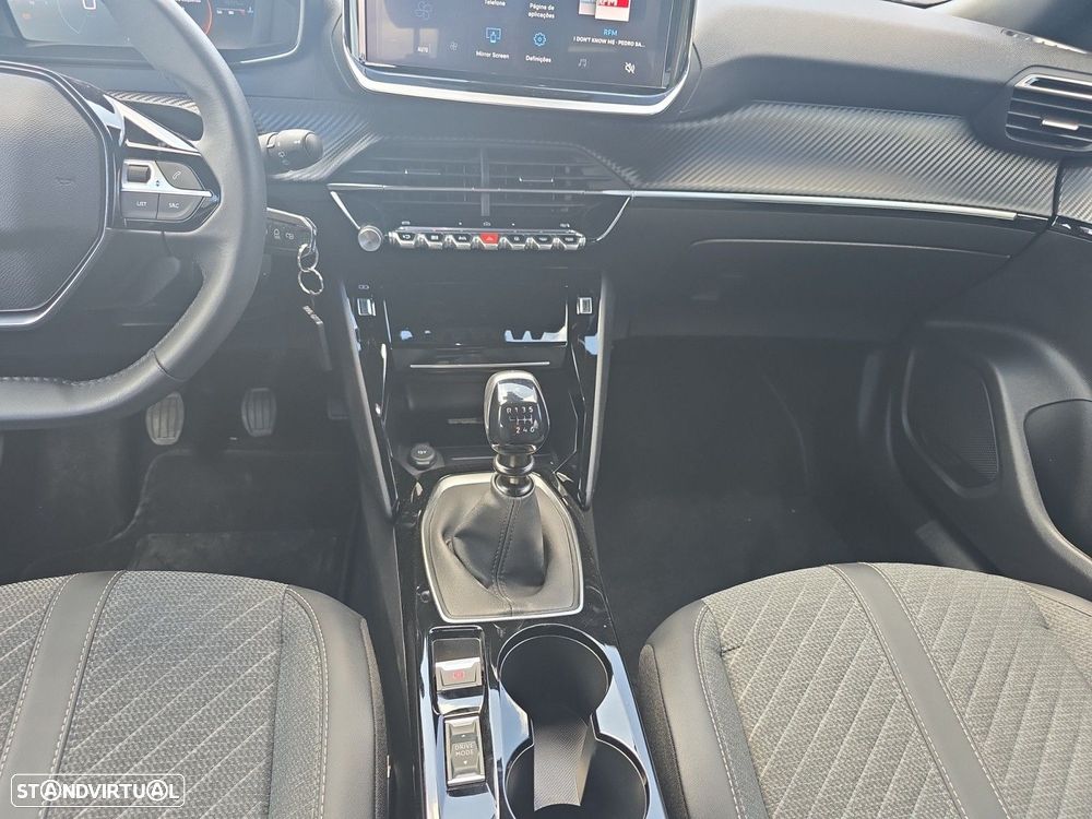 Peugeot 2008 1.2 PureTech Allure - 11