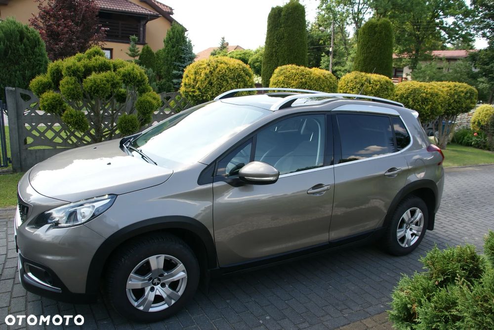 Peugeot 2008 1.6 BlueHDi Allure - 22