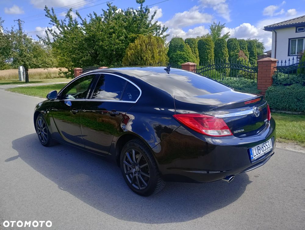 Opel Insignia 1.6 Turbo Cosmo - 11