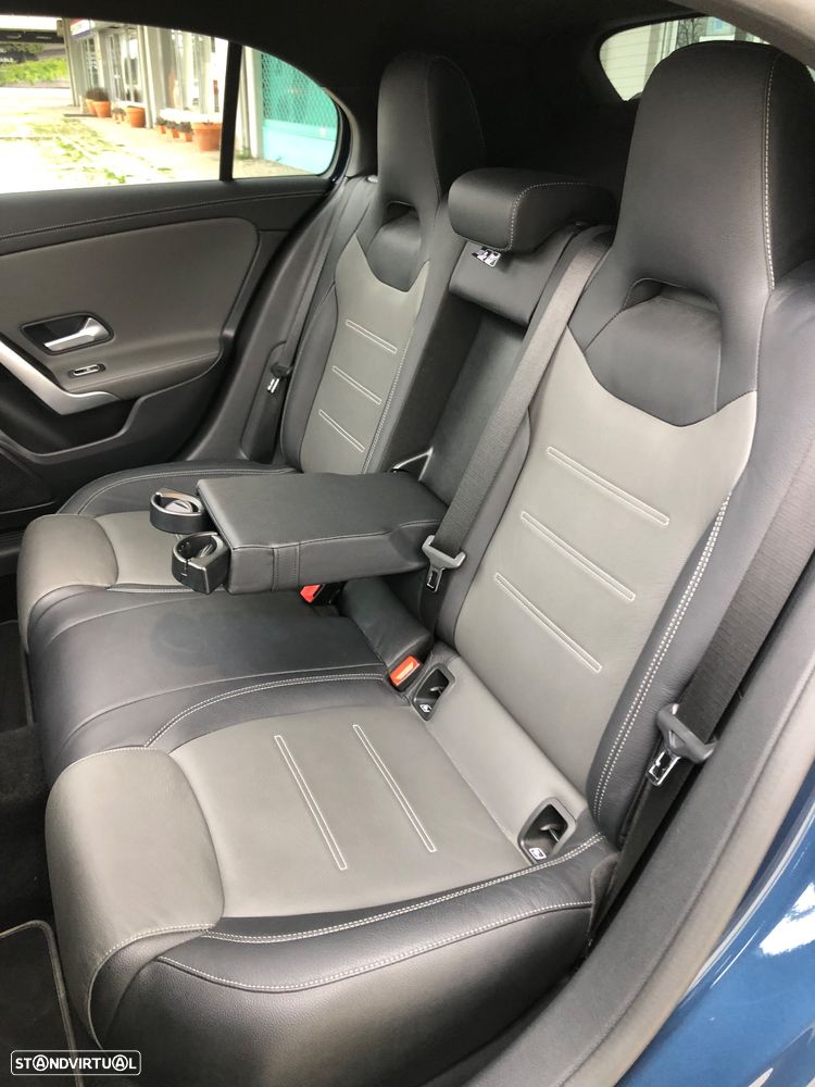 Mercedes-Benz A 250 e AMG Line - 20