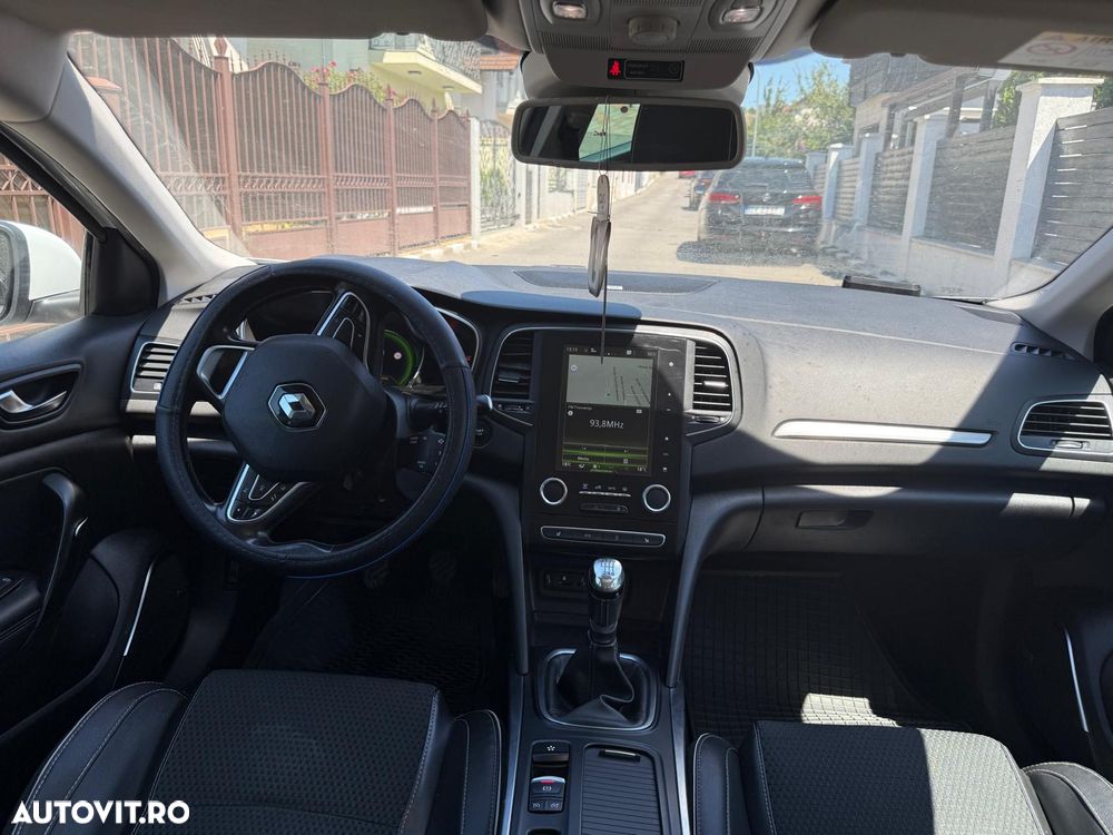 RENAULT Megane 2018 — imagine 7