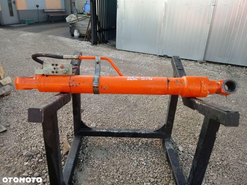 Siłownik Fiat Kobelco E145W 147 65 70 - 1