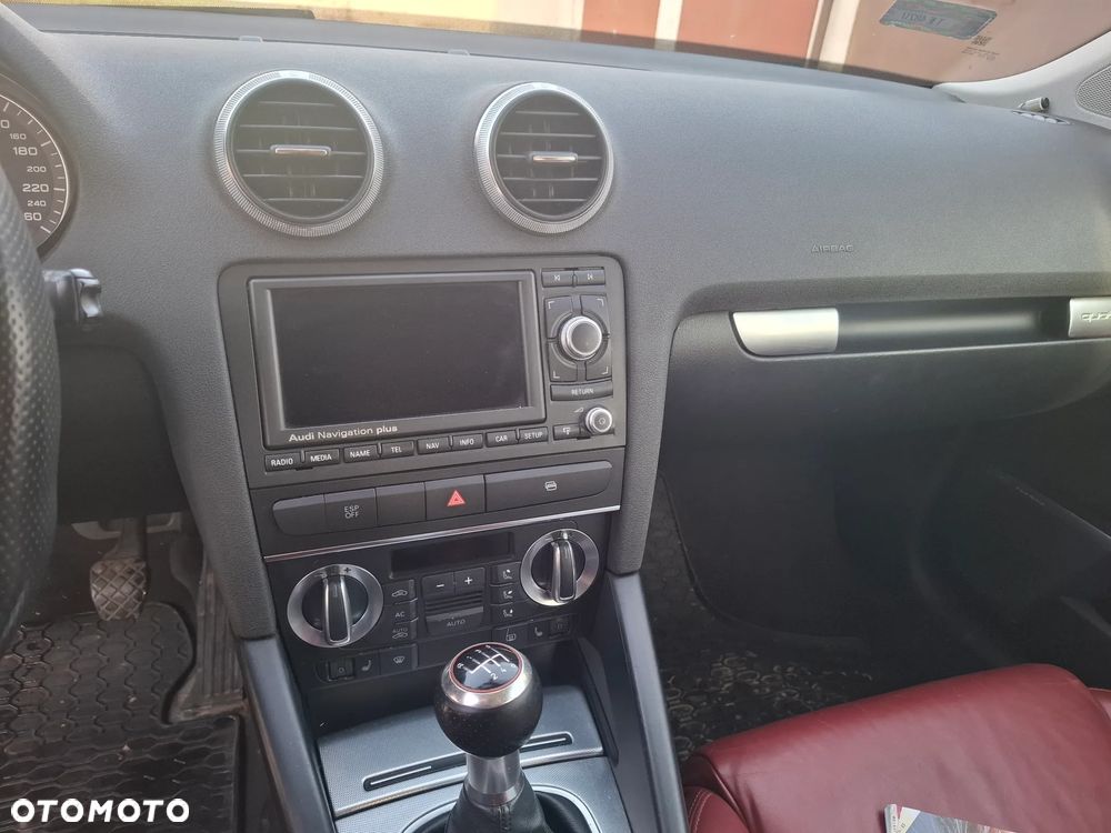 Audi A3 Sportback 1.8 TFSI Quattro Attraction - 8