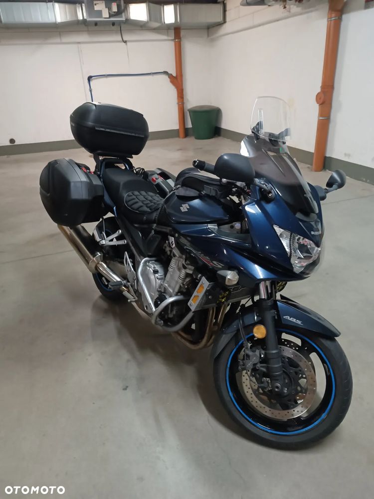 Suzuki Bandit - 1