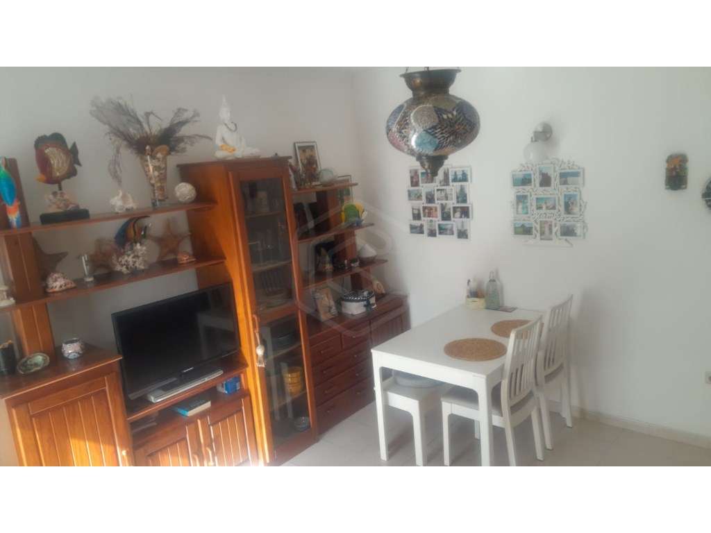 Apartamento T1 Renovado com Vista Cidade e Vista Mar - Albufeira - Grande imagem: 5/19