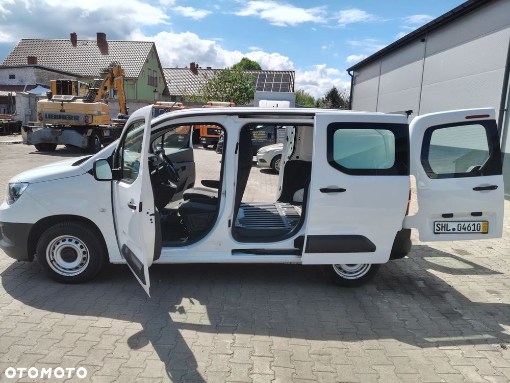 Opel Combo - 11