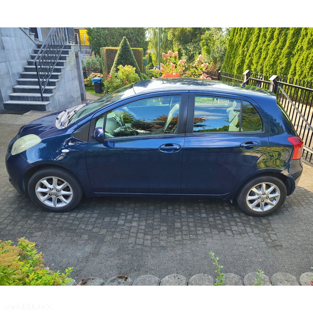 Toyota Yaris 1.0 Luna A/C - 7