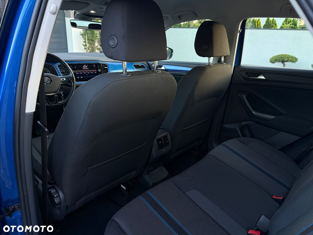 Volkswagen T-Roc 1.0 TSI Advance - 24