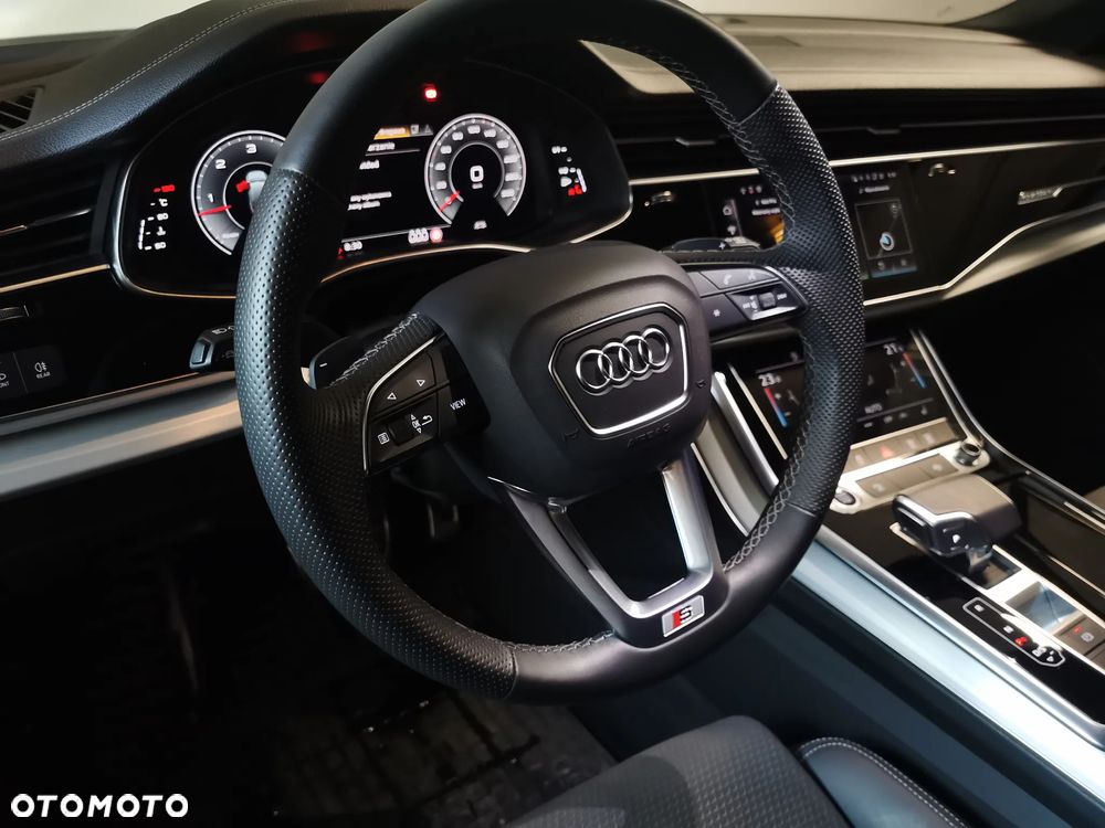 Audi Q7 - 2