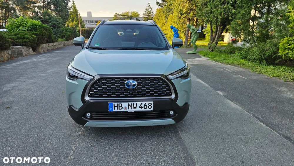 Toyota Corolla Cross 2.0 Hybrid Executive AWD - 11