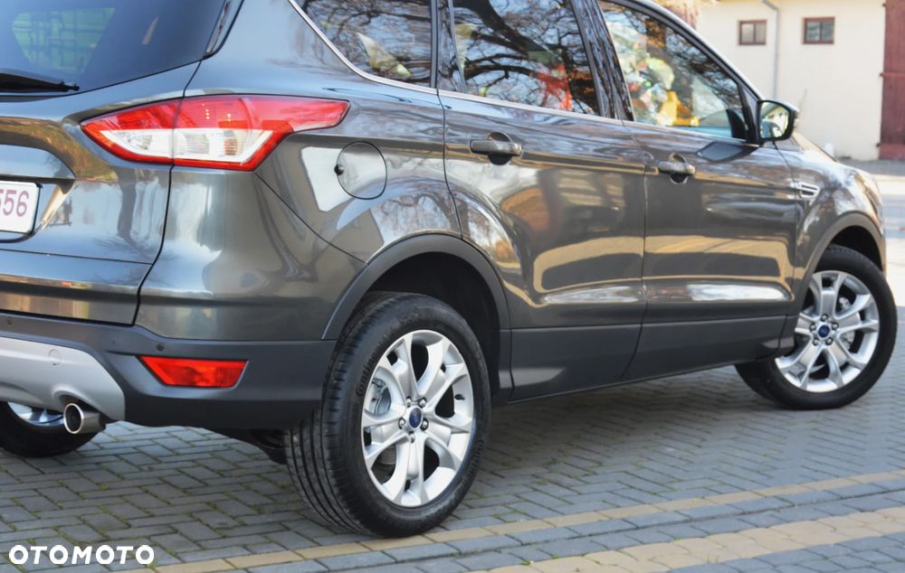 Ford Kuga - 11