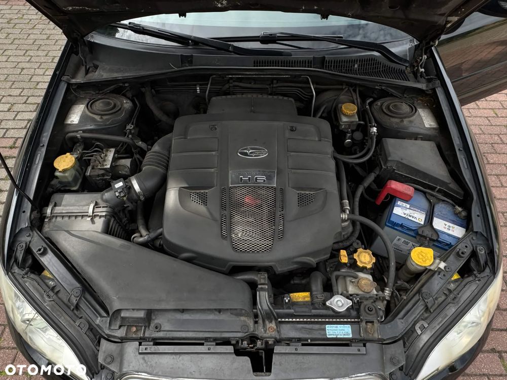 Subaru Legacy 3.0 H6 NAV - 38