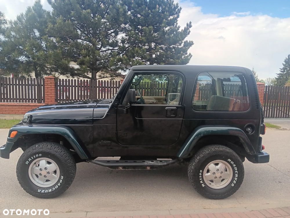 Jeep Wrangler - 6