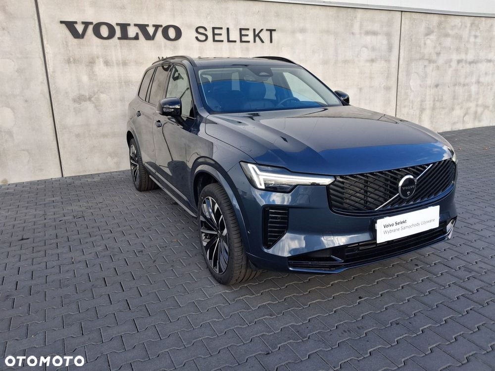 Volvo XC 90 - 3