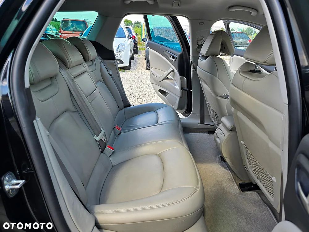 Citroën C5 2.0 HDi Exclusive - 23