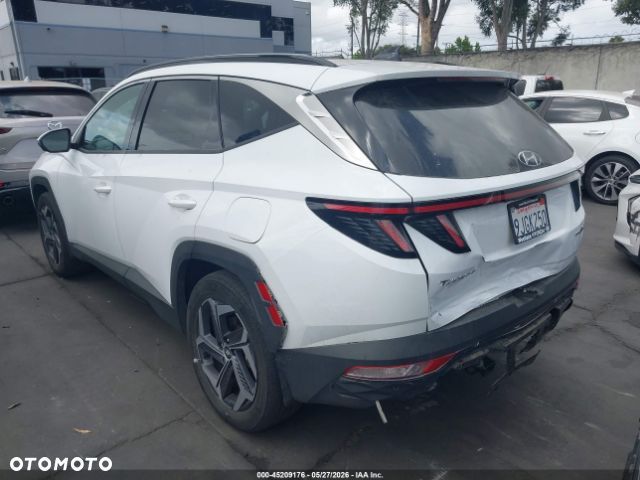 Hyundai Tucson - 4