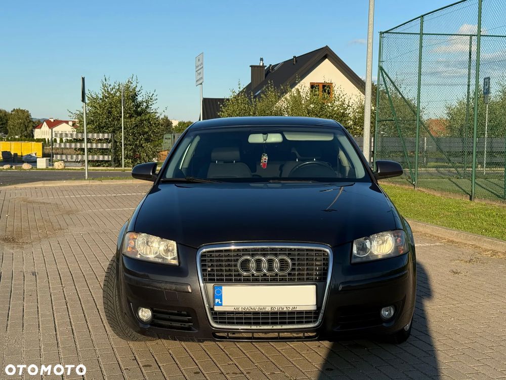 Audi A3 1.6 Ambiente - 3