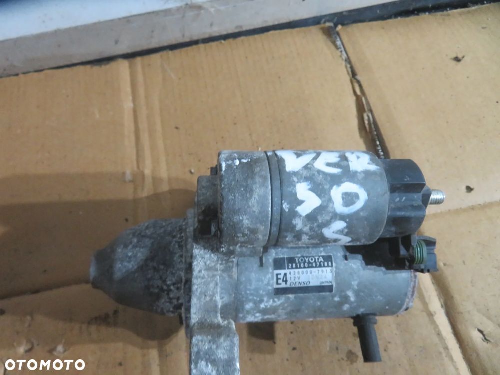 ROZRUSZNIK VERSO-S P12 1.33 16V 28100-47180 TOYOTA 2010-2015 - 2