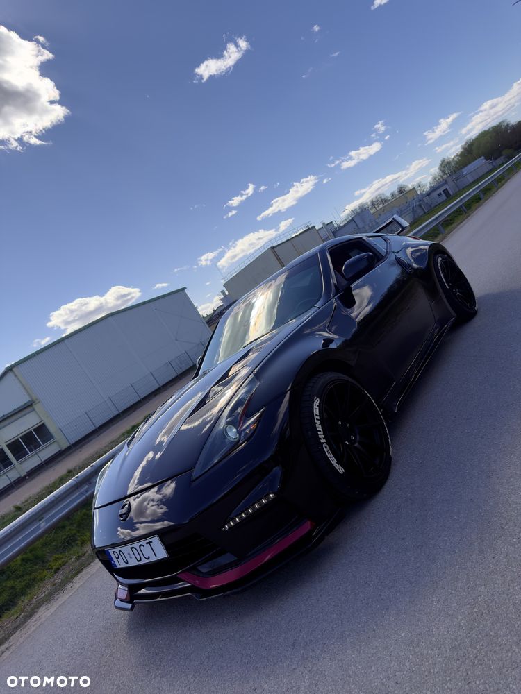 Nissan 370 Z - 3