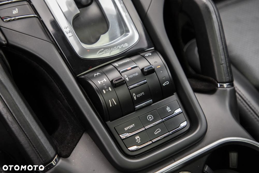 Porsche Cayenne Diesel Tiptronic S - 22