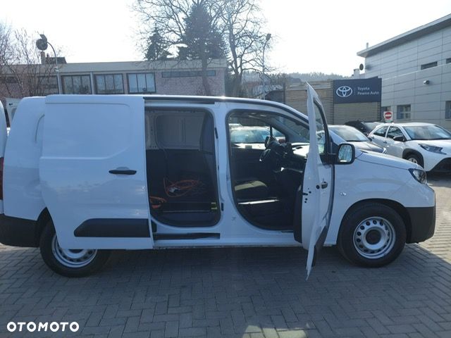 Toyota Proace City EV - 19