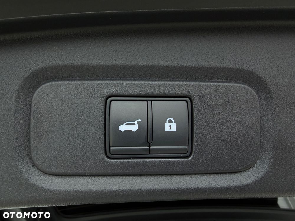 Nissan Qashqai 1.3 DIG-T MHEV Xtronic Tekna+ - 20