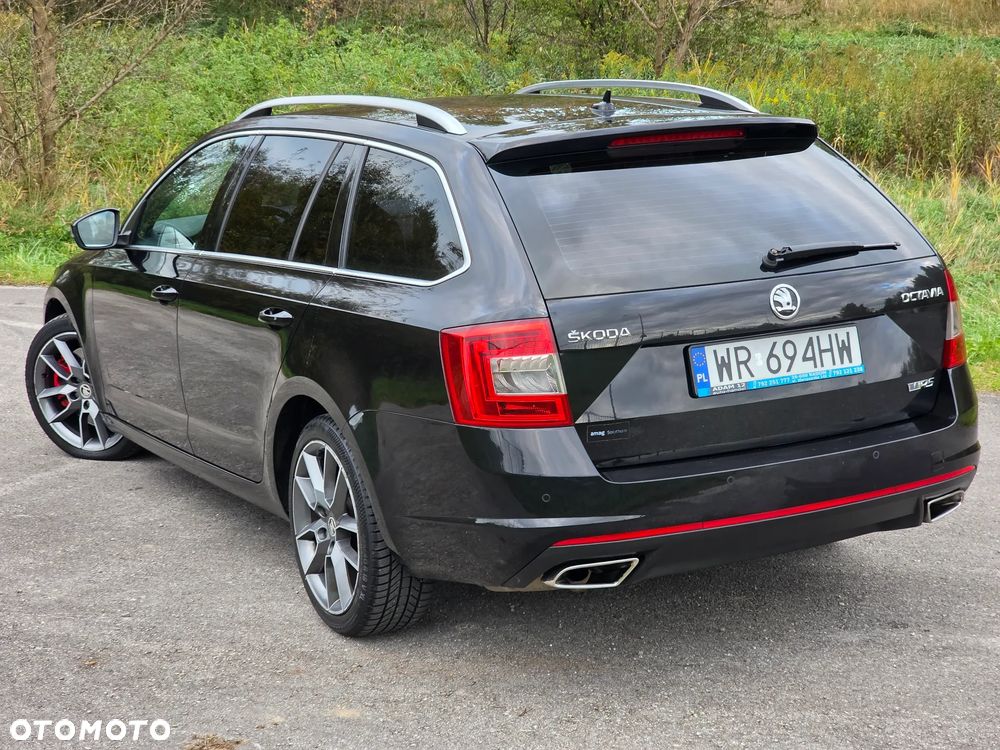 Skoda Octavia 2.0 TSI RS DSG - 4