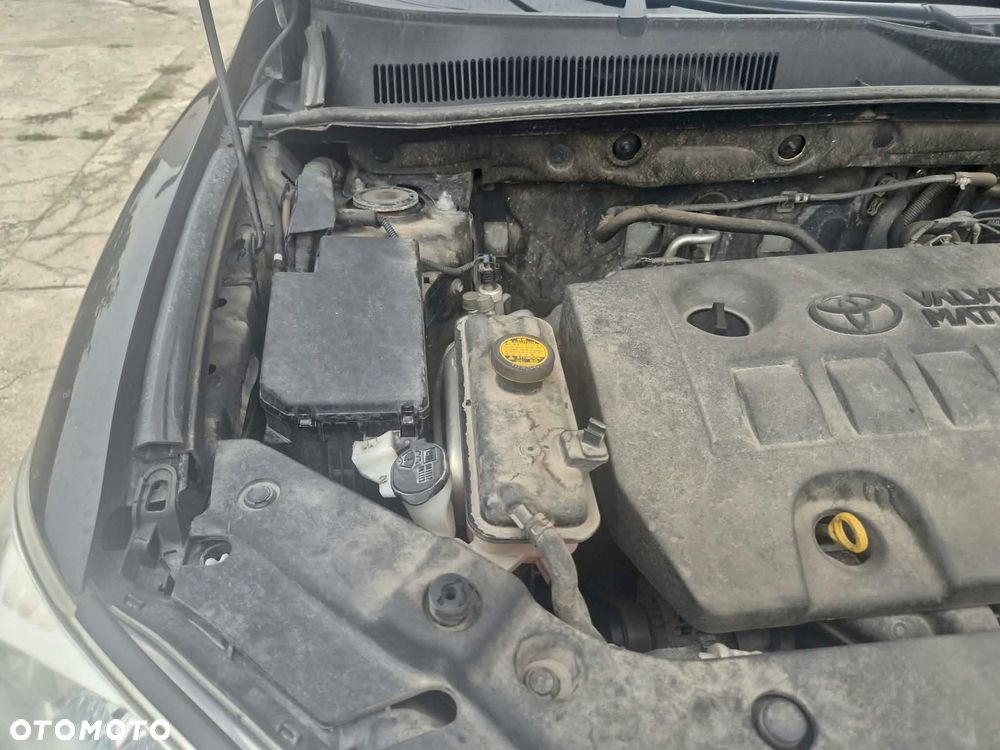 Toyota RAV4 - 13