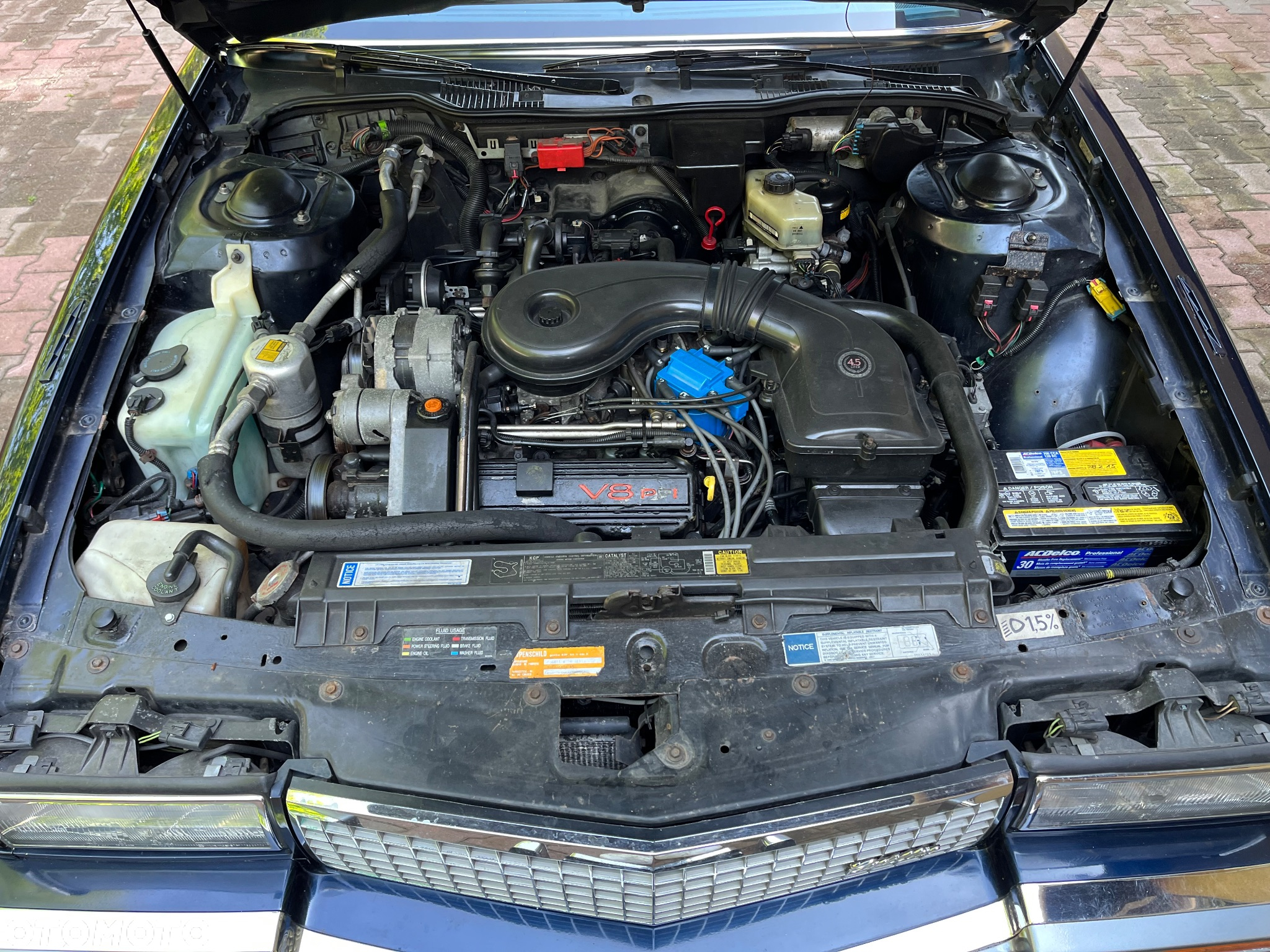 Cadillac Deville 4.5 - 17