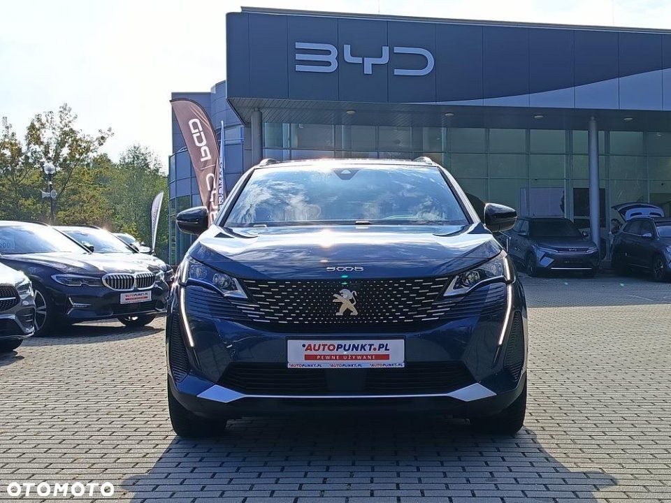 Peugeot 5008 - 8