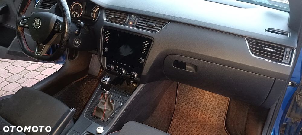 Skoda Octavia - 12