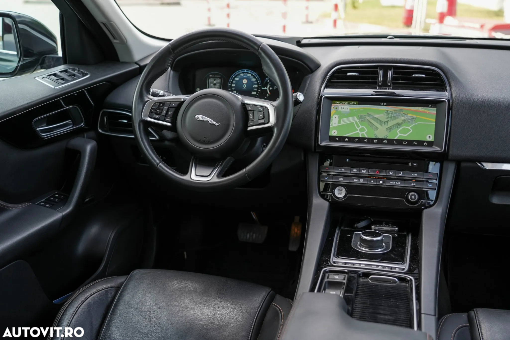 Jaguar F-Pace 20d Aut. Prestige - 15
