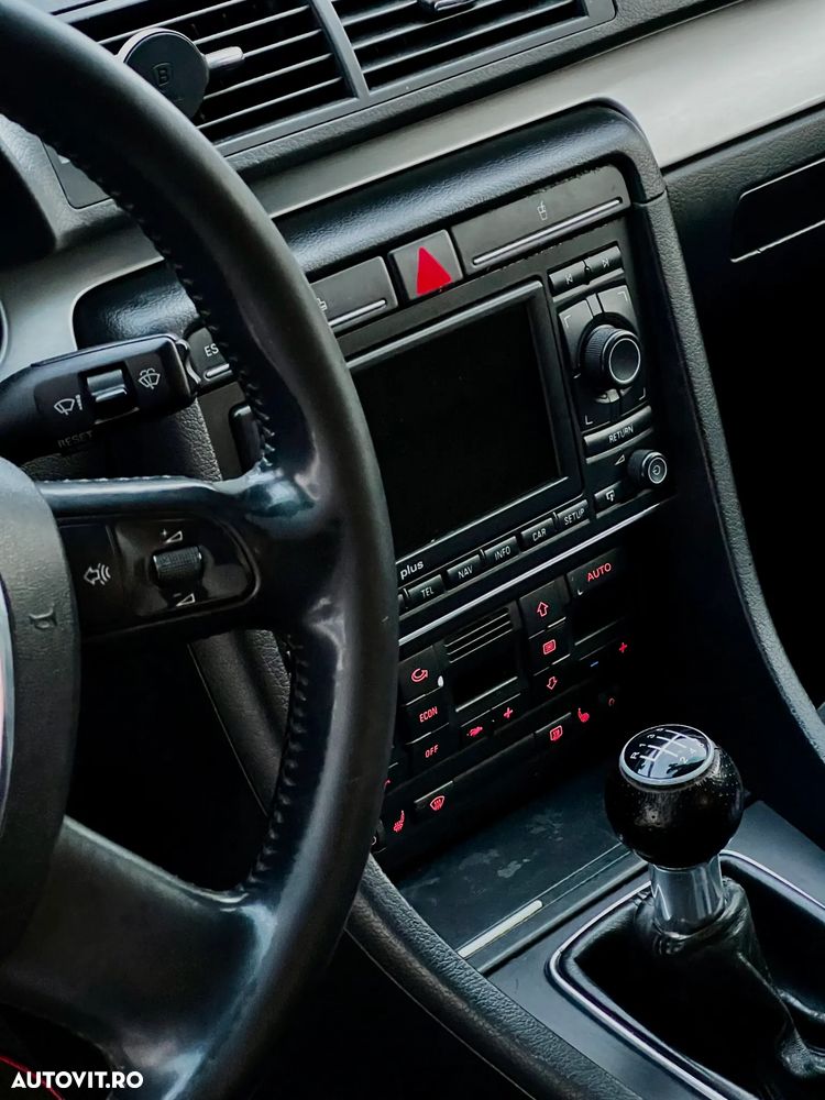 Audi A4 Limuzina 2.0 TDI DPF - 12