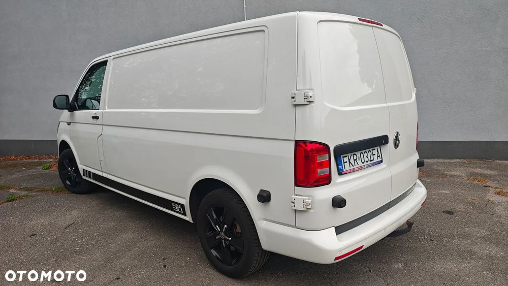 Volkswagen Transporter - 3