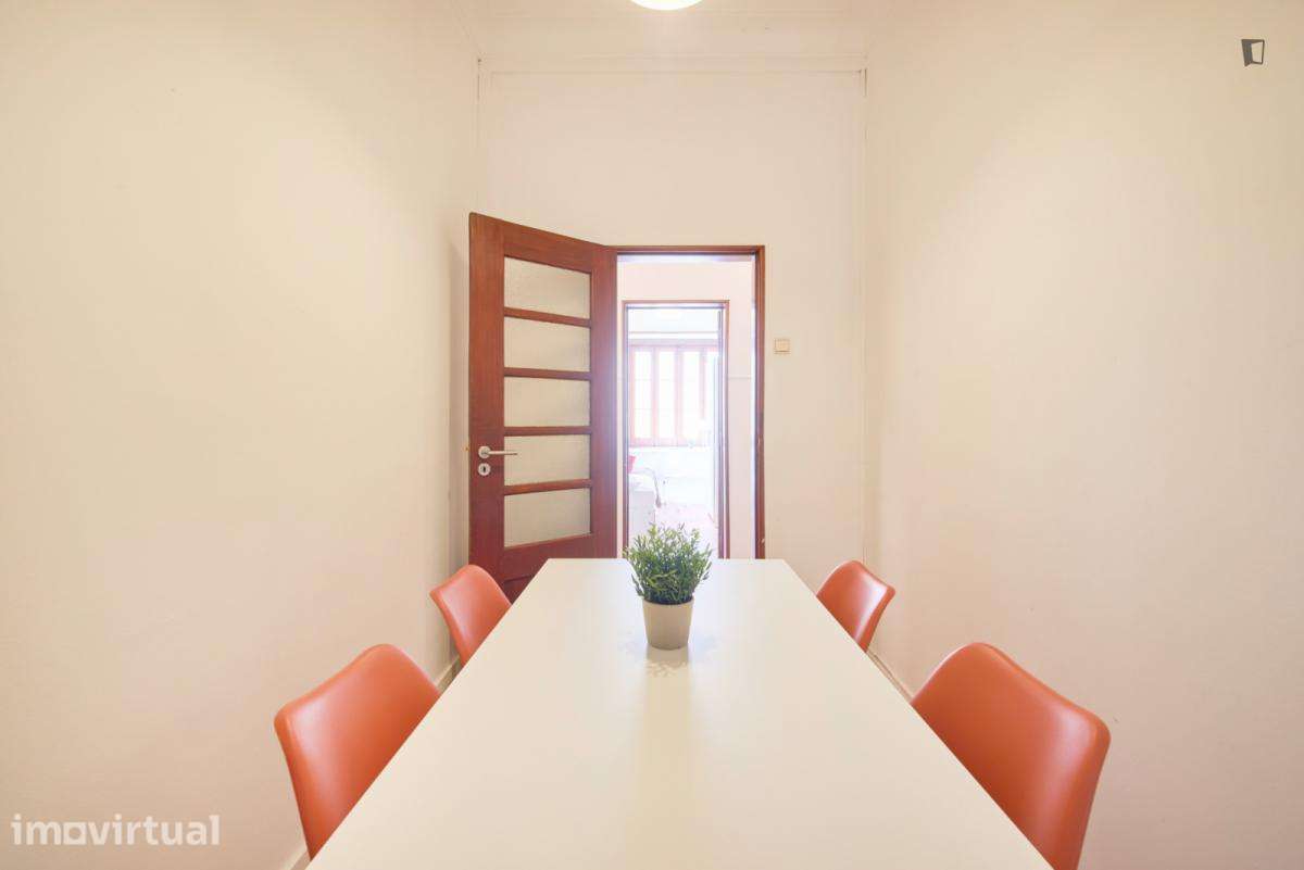 Quarto - localizado em Estrela Lisbon - Grande imagem: 5/43