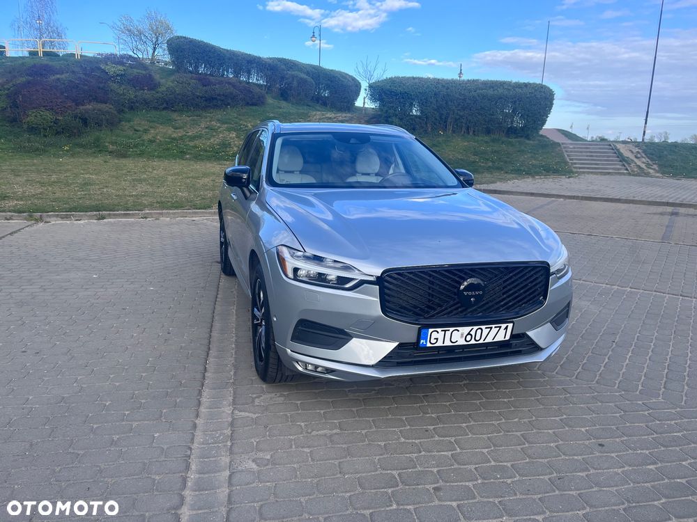 Volvo XC 60 T6 AWD Geartronic Momentum Pro - 1