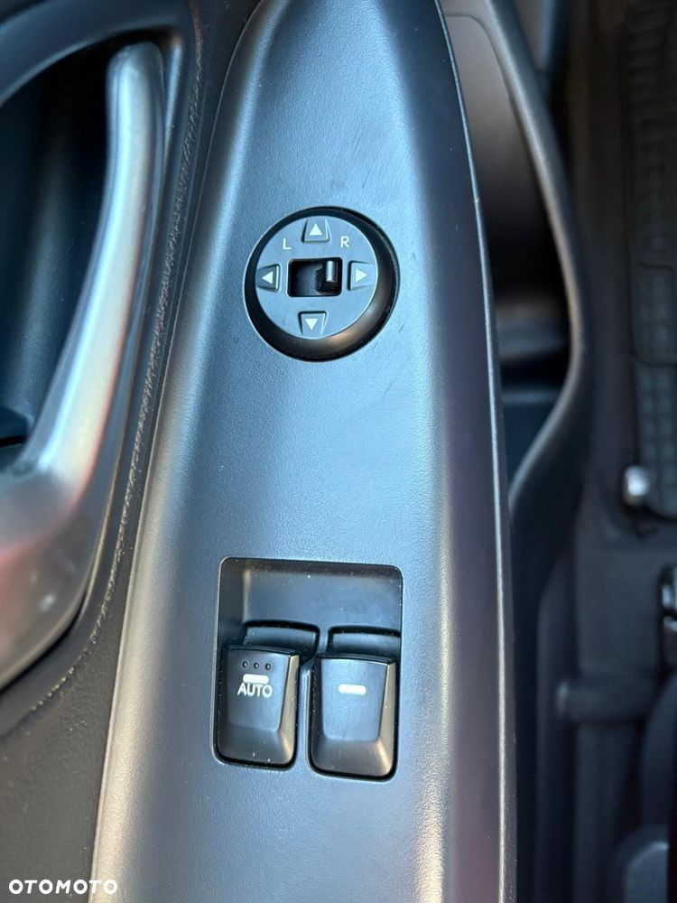 Kia Rio 1.2 L - 19