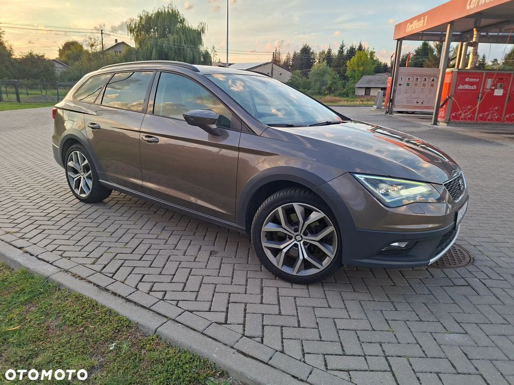 Seat Leon 1.8 TSI Xcellence S&S DSG - 16